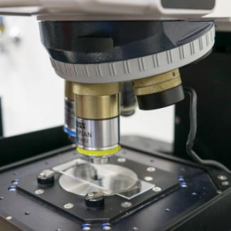 Raman spectrometer WITec alpha300 R